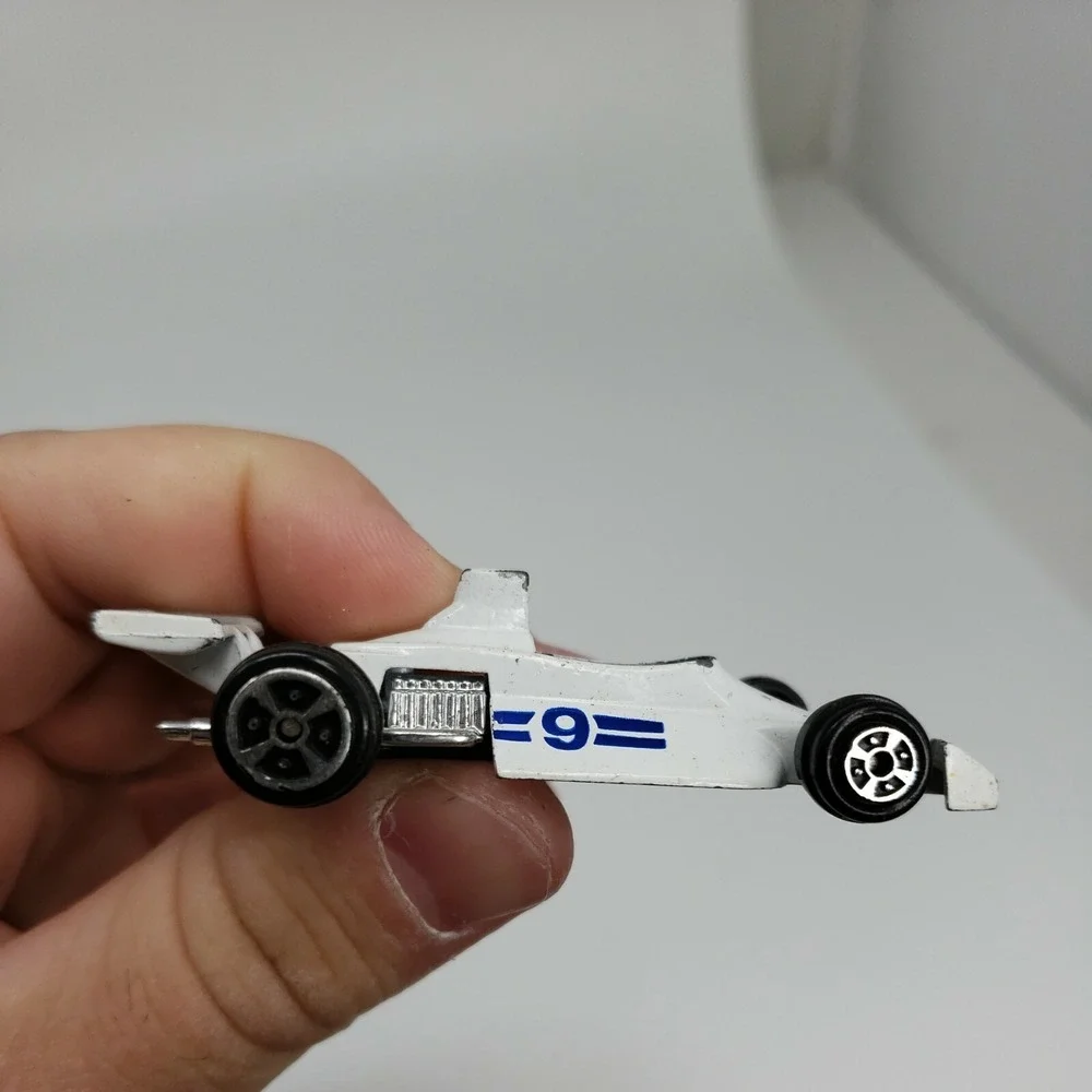 Yatming Brabham BT 44 White No 1309 Vintage Diecast Indy Car Race‎ Car Rare